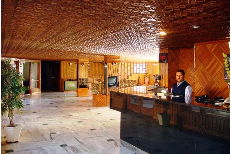 Hotel Subash Palace, Patnitop 5